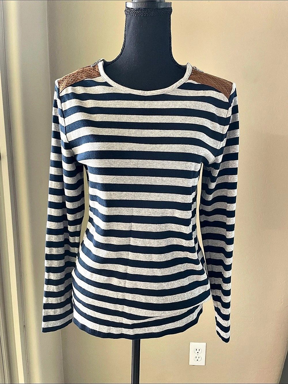 Lauren Ralph Lauren Striped Long Sleeve Top in Blue & Gray Size Large